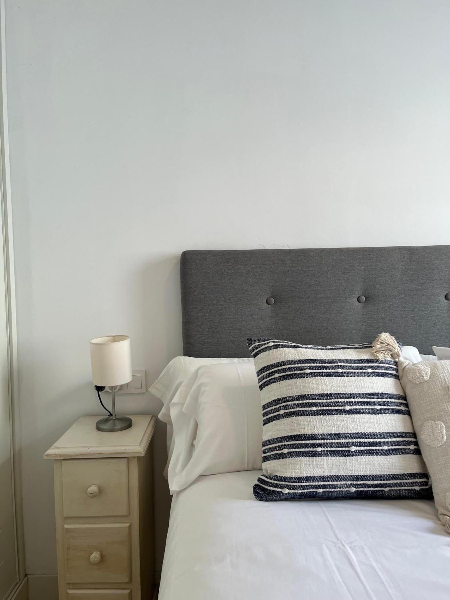 Balcones De Jauregui Premium Apartment เซบีญา ภายนอก รูปภาพ